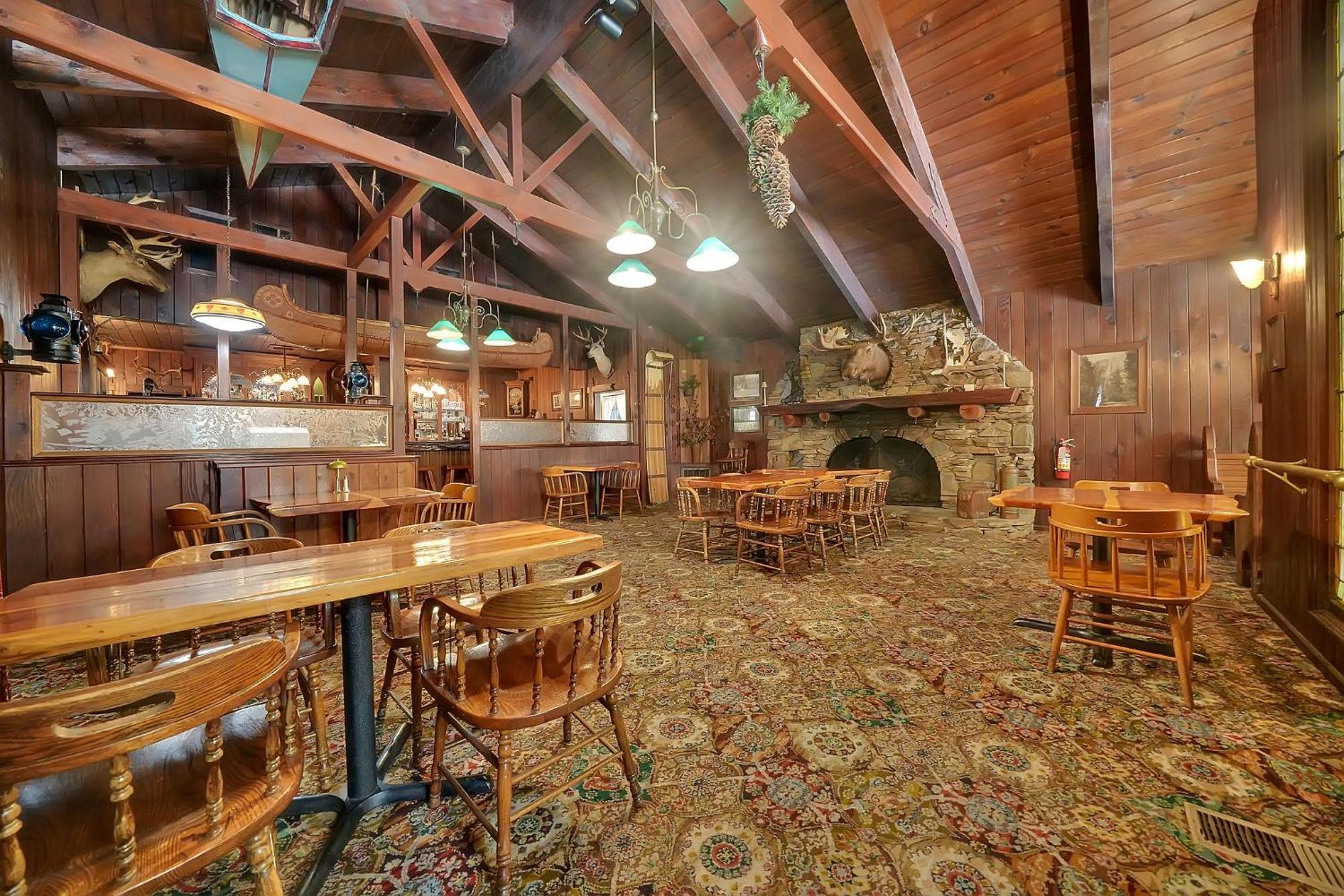 Narrow Gauge Inn Фиш Камп Екстериор снимка